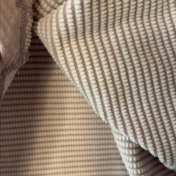 Eddie Bauer Thermal Raglan Long Sleeve Crewneck Top - Picture 4 of 4